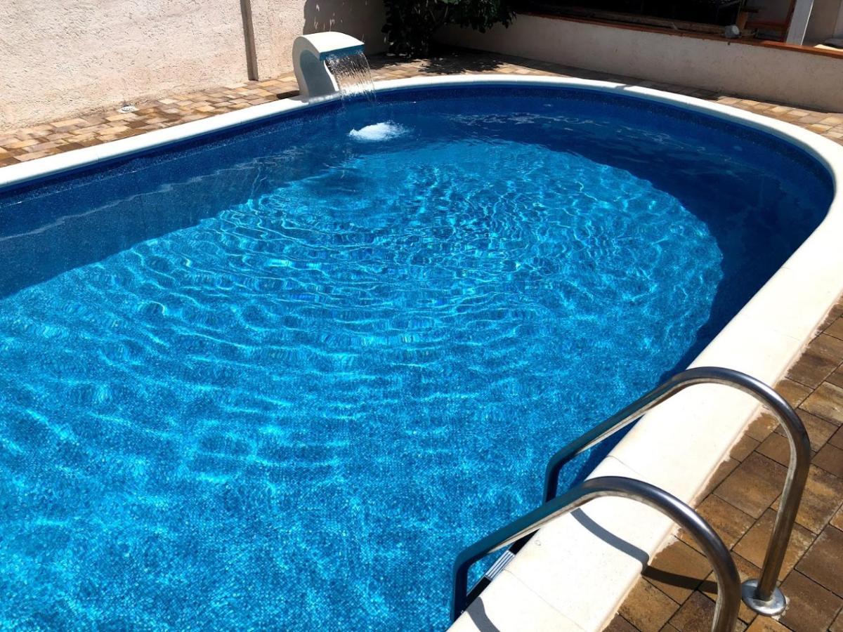 Apartman Matej With Pool Povljana Exterior photo