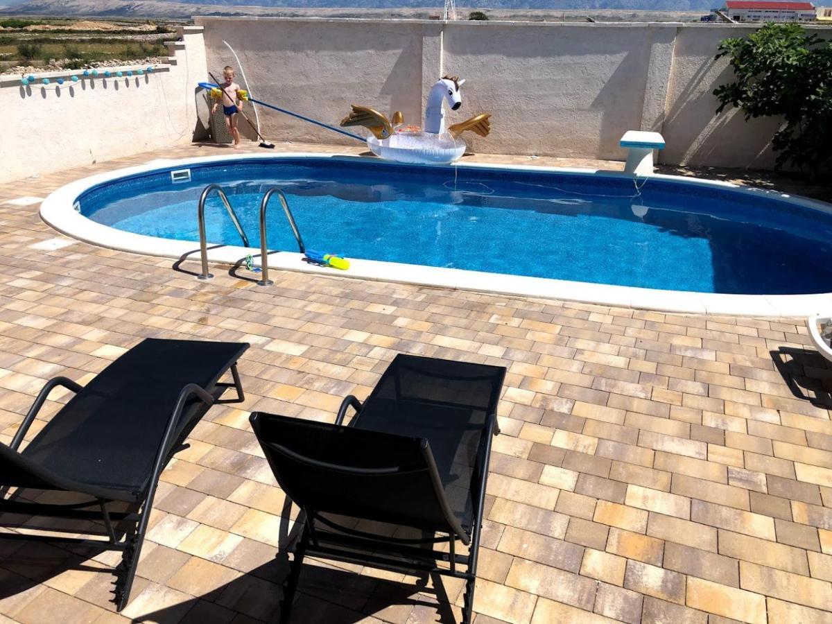 Apartman Matej With Pool Povljana Exterior photo